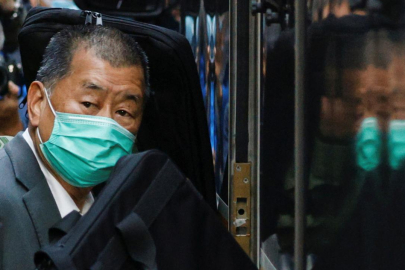 Hong Kong’da medya patronu Jimmy Lai’ye 20 yıl hapis