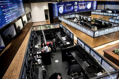 VİOP'ta endeks kontratı haftaya yükselişle başladı