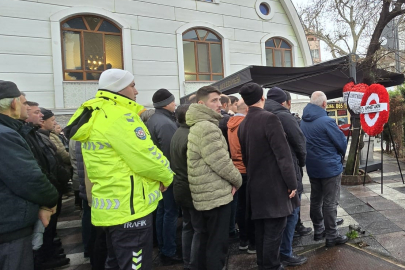 Balıkesir Bandırma'da görevli Polis Memuru Murat Saçan son yolculuğuna uğurlandı