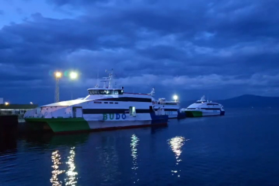 Bursa'da deniz ulaşımına fırtına engeli! Seferler iptal...