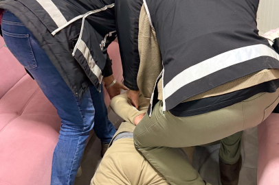 İzmir'de suç örgütü üyesi yakalandı