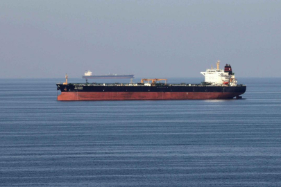 ABD'den Hürmüz Boğazı uyarısı: Gemiler İran sularından uzak durmalı