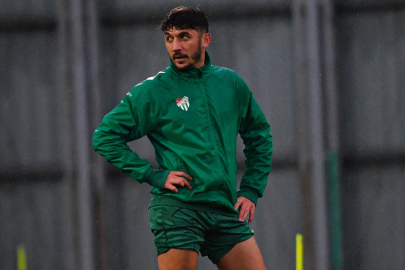 Bursaspor formasını yeniden giyecek! Heyecan sardı…