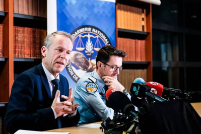 Fransa’da eski öğretmen 89 çocuğa cinsel istismar suçlamasıyla yargılanıyor