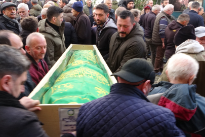Sakarya'da cesedi bulunan balıkçı Ordu'da toprağa verildi