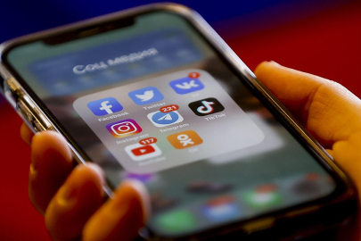 Sosyal medya devlerine "bağımlılık" davası