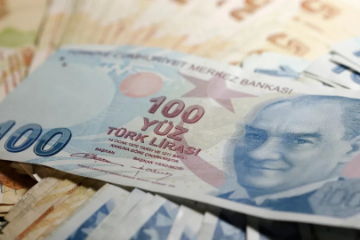 SSK, Bağ-Kur ve memur emeklisine ortak zam! Masadaki 3 büyük formül...