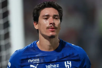 Fenerbahçe'ye transferi gerçekleşmeyen Darwin Nunez kadro dışı kaldı!