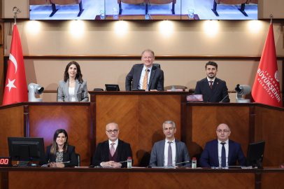 İBB Meclisinde toplu ulaşıma yüzde 20 zam yapıldı