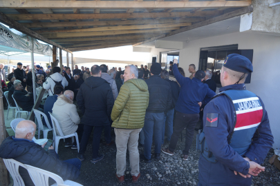 Samsun'da atık tesisi toplantısında gergin anlar