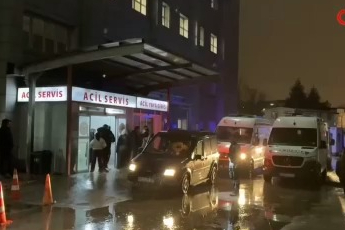 Bursa'da kavga kanlı sona erdi! Art arda bıçak darbeleri...