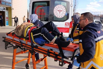 Bursa'da yaşlı adam tamir etmek istediği traktörün altında kaldı