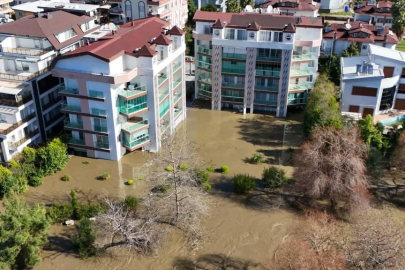 Su baskısı nedeniyle Dim Barajı'nın çevresindeki evler boşaltıldı