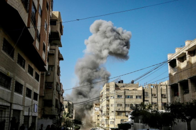 İsrail'in Gazze’ye düzenlediği saldırılarda 10 Filistinli hayatını kaybetti