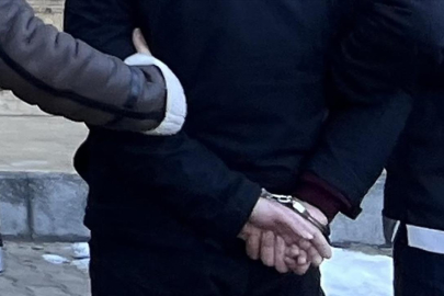 Metruk binada yangın!