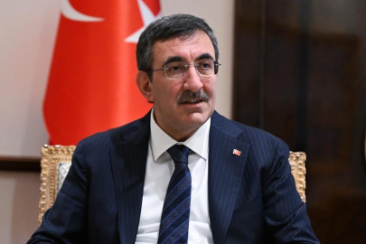 Yılmaz: Yıl sonunda yüzde 20'nin altında enflasyon hedefini gerçekçi görüyorum