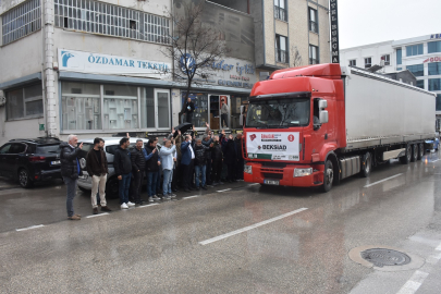 Bursa'dan Gazze'ye yardım tırı! Dualarla uğurlandı