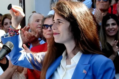 Çeşme Belediye Başkanı Lal Denizli uyuşturucu operasyonunda ifadeye çağrıldı