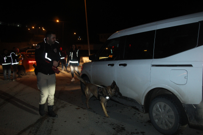 Şırnak’ta 700 polisin katılımı ile "Narko Alan" uygulaması