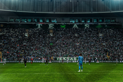 Bursaspor tribünlerinde kavganın bitmesi lazım!