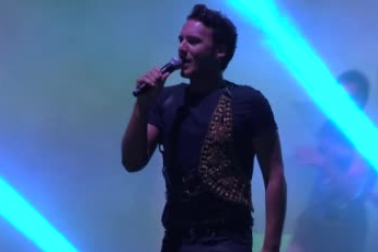 Şarkıcı Edis Görgülü hakkında ‘uyuşturucu’ soruşturması kapsamında yakalama kararı çıkarıldı