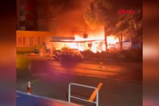 Bartın'da tatil beldesinde restoranda yangın