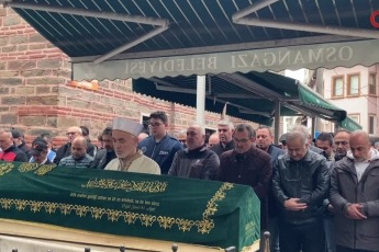 Bursa'daki feci kazada hayatını kaybeden genç adam gözyaşlarıyla uğurlandı