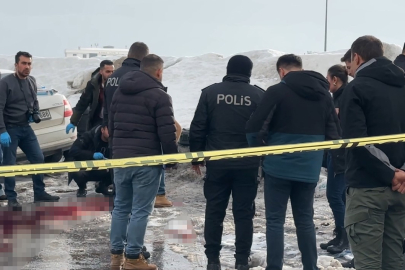 Hakkari Yüksekova'da silahlı intihar girişimi: 1 ağır yaralı