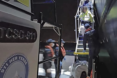 Muğla'da ticari gemide yaralanan vatandaşa tıbbi tahliye