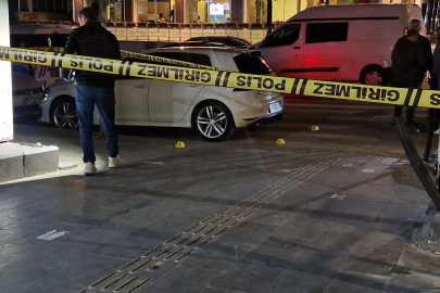 Diyarbakır’da silahlı kavgada 1’i yoldan geçen 2 kişi yaralandı