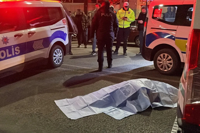 Teravih namazına giderken kadın ve gelinine otomobil çarptı! Yakınlarına acı haber geldi