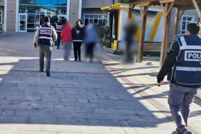 Burdur'da 1 milyon değerinde sahte altın sattılar, polisten kaçamadılar