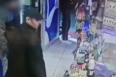 Bursa'da 33 yıl hapis cezası ie aranan binbir surat, kurye kılığındaki polislerce yakalandı