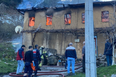 Bursa'da yaşlı kadın evinde çıkan yangında hayatını kaybetti