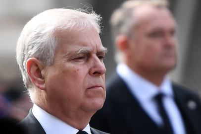 İngiltere’de eski Prens Andrew’un taht sırasından çıkarılabileceği iddiası