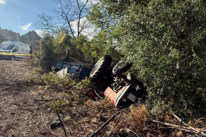 Isparta'da traktörün şarampole devrildiği kazada sürücü öldü