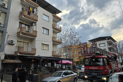 Manisa'da evde bir kişi ölü, eşi baygın bulundu