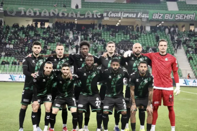 Sakaryaspor'da dikiş tutmuyor
