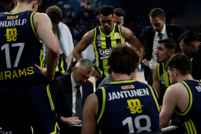 Türkiye Kupası'nda final zamanı: Fenerbahçe Beko Türk Telekom'u mağlup etti!