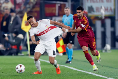 Juventus iddialarının ardından Zeki Çelik için resmi açıklama geldi