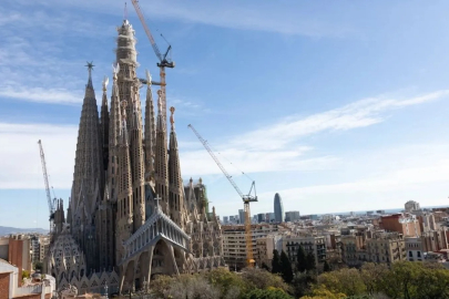 Sagrada Familia Bazilikası artık dünyanın en yüksek kilisesi