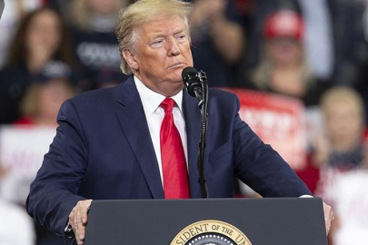 Trump'tan tüm ülkelere yüzde 10'luk ek vergi kararı: 150 günlük küresel tarife...