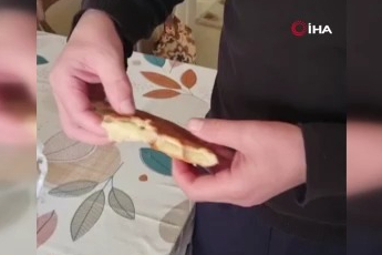 Bursa'da ekmeğin içinden paket lastiği çıktı!