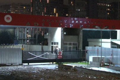 İstanbul'da ağabeyini öldürdükten sonra intihar eden gencin cenazesi adli tıbba kaldırıldı