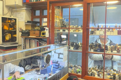 Lüks saatlerin tamir merkezi: İstanbul