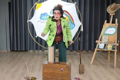 Bursa'da 'Toprak Ana’ oyunu çocuklara çevre bilincini aşıladı