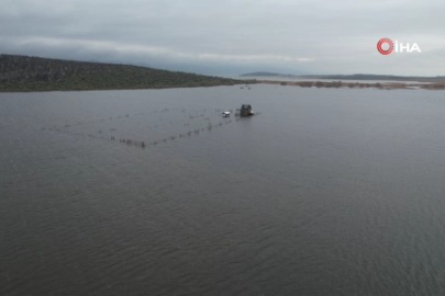 Bursa Uluabat'taki felaket havadan görüntülendi! Göl taştı, evler su altında kaldı