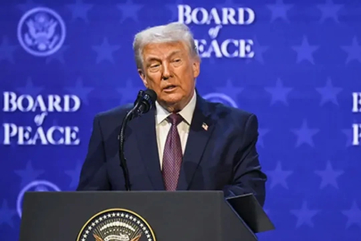 İran’da siber operasyon şoku! 50 bin kişiye mesaj gönderildi...