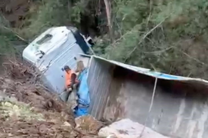 Muğla Milas’ta tır şarampole devrildi: 1 yaralı