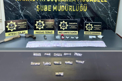 Sakarya'da uyuşturucu operasyonunda 2 zanlı tutuklandı
